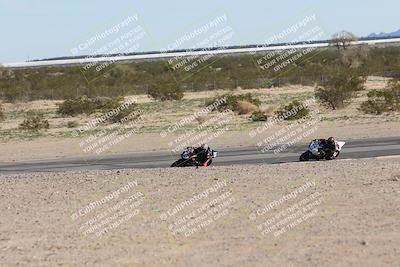 media/Jan-18-2026-CVMA (Sun) [[519f600f45]]/Race 16-Formula Middleweight/